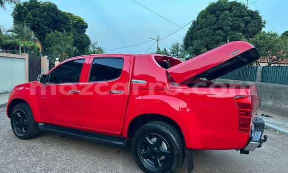 Tenga Tsaru Isuzu D-MAX Tsvuku Mota in Maputo in Maputo Tenga Tsaru Isuzu D-MAX Tsvuku Mota in Maputo in Maputo