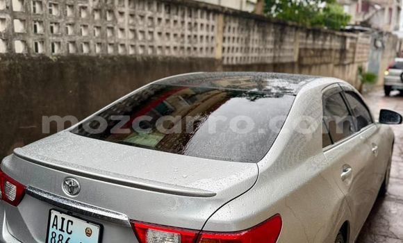 Tenga Tsaru Toyota Mark X Sirivha Mota in Maputo in Maputo Tenga Tsaru Toyota Mark X Sirivha Mota in Maputo in Maputo