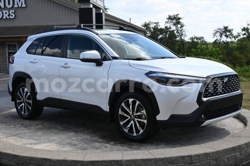 Big with watermark toyota corolla cross maputo maputo 40706