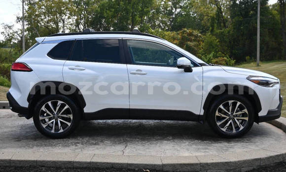 Comprar Usado Toyota Corolla Cross Branco Carro em Maputo em Maputo Comprar Usado Toyota Corolla Cross Branco Carro em Maputo em Maputo