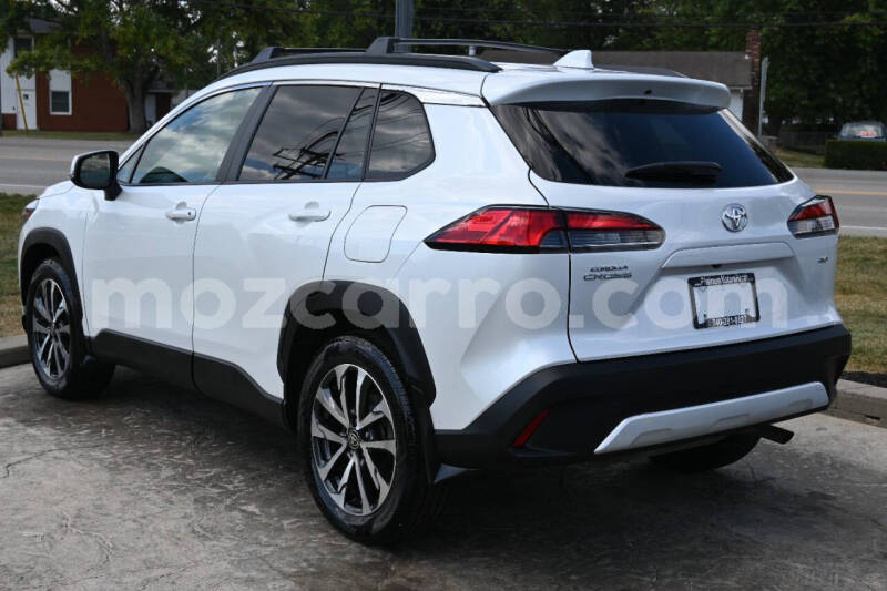 Big with watermark toyota corolla cross maputo maputo 40706