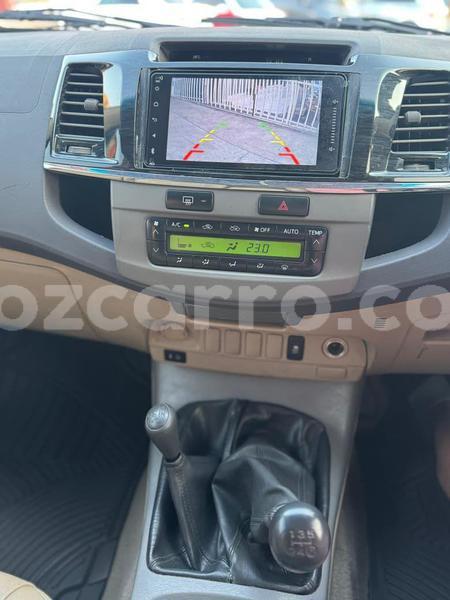 Big with watermark toyota hilux maputo maputo 40710