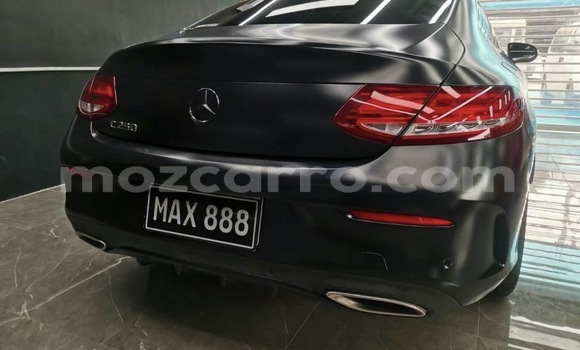 Comprar Usado Mercedes-Benz C250 coupe Preto Carro em Ancuabe em Cabo Delgado Comprar Usado Mercedes-Benz C250 coupe Preto Carro em Ancuabe em Cabo Delgado