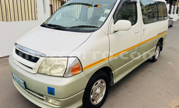 Comprar Usado Toyota Granvia Branco Carro em Maputo em Maputo Comprar Usado Toyota Granvia Branco Carro em Maputo em Maputo