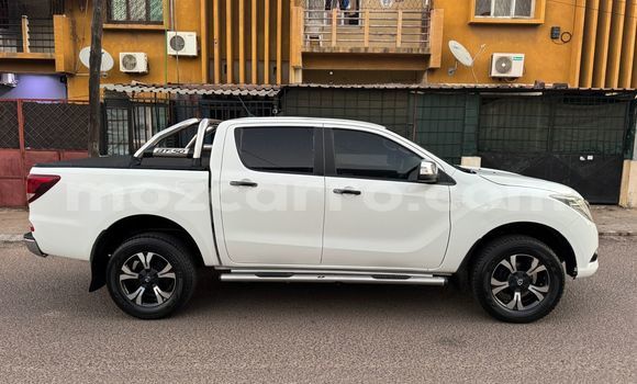 Buy Used Mazda BT-50 White Car in Maputo in Maputo Buy Used Mazda BT-50 White Car in Maputo in Maputo