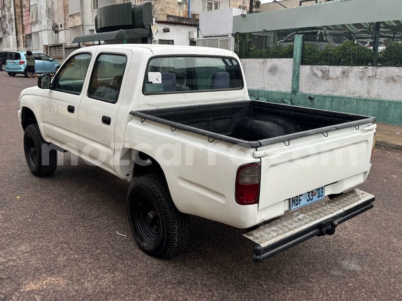 Big with watermark toyota hilux maputo maputo 40718