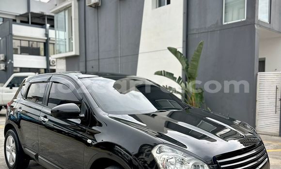 Buy Used Nissan X-Trail Black Car in Maputo in Maputo