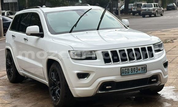 Comprar Usado Jeep Grand Cherokee Branco Carro em Maputo em Maputo Comprar Usado Jeep Grand Cherokee Branco Carro em Maputo em Maputo