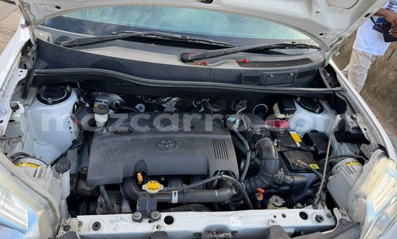 Tenga Tsaru Toyota Sienta Chena Mota in Maputo in Maputo Tenga Tsaru Toyota Sienta Chena Mota in Maputo in Maputo