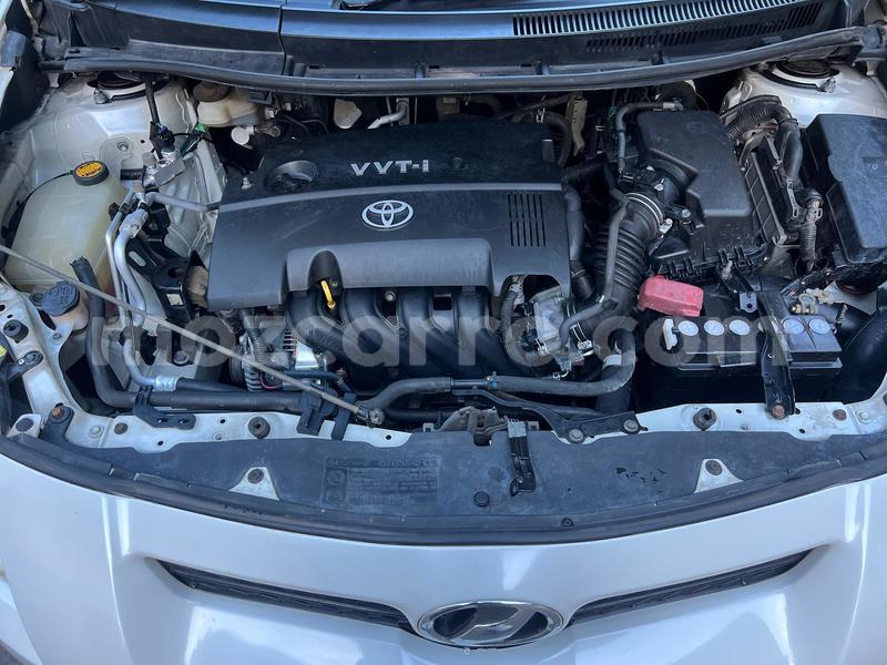 Big with watermark toyota auris maputo maputo 40733