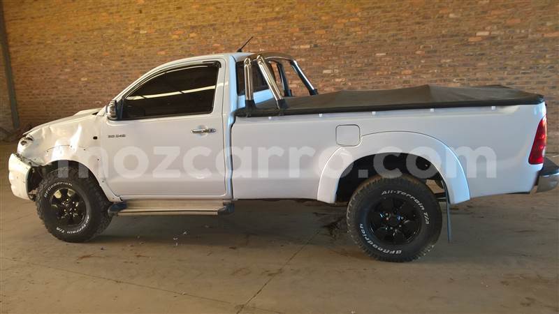 Big with watermark toyota hilux maputo maputo 40739