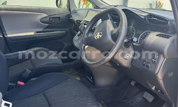 Buy Used Toyota Wish Blue Car in Maputo in Maputo Buy Used Toyota Wish Blue Car in Maputo in Maputo