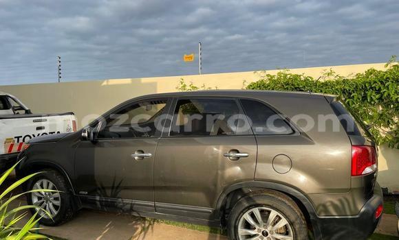 Nunua Ilio tumika Kia Sorento Brown Gari ndani ya Maputo nchini Maputo Nunua Ilio tumika Kia Sorento Brown Gari ndani ya Maputo nchini Maputo