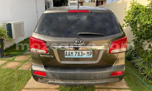 Nunua Ilio tumika Kia Sorento Brown Gari ndani ya Maputo nchini Maputo Nunua Ilio tumika Kia Sorento Brown Gari ndani ya Maputo nchini Maputo