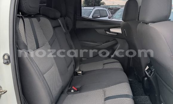 Tenga Tsaru Mazda BT-50 Chena Mota in Maputo in Maputo Tenga Tsaru Mazda BT-50 Chena Mota in Maputo in Maputo