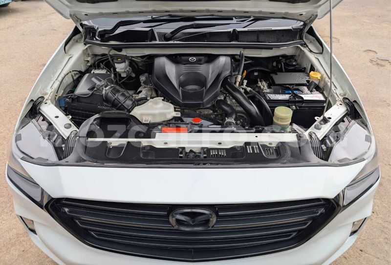 Big with watermark mazda bt 50 maputo maputo 40747