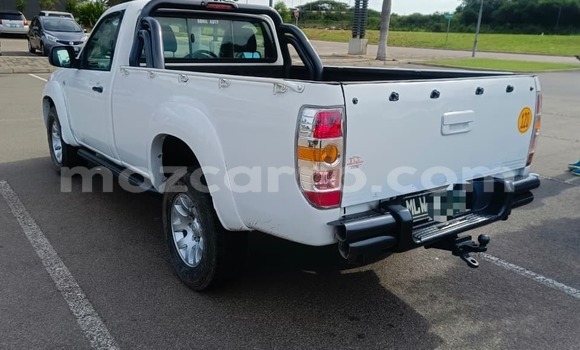 Tenga Tsaru Mazda BT-50 Chena Mota in Maputo in Maputo Tenga Tsaru Mazda BT-50 Chena Mota in Maputo in Maputo