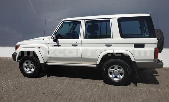Tenga Tsaru Toyota Land Cruiser Chena Mota in Maputo in Maputo Tenga Tsaru Toyota Land Cruiser Chena Mota in Maputo in Maputo