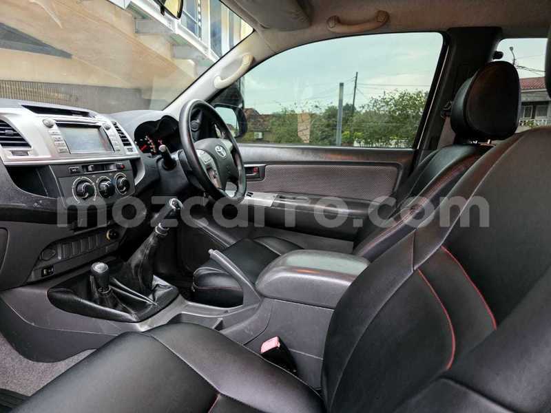 Big with watermark toyota hilux maputo maputo 40753