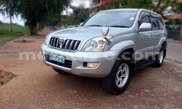 Tenga Tsaru Toyota Land Cruiser Prado Sirivha Mota in Maputo in Maputo Tenga Tsaru Toyota Land Cruiser Prado Sirivha Mota in Maputo in Maputo