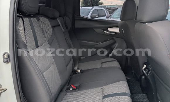 Tenga Tsaru Mazda BT-50 Chena Mota in Maputo in Maputo Tenga Tsaru Mazda BT-50 Chena Mota in Maputo in Maputo