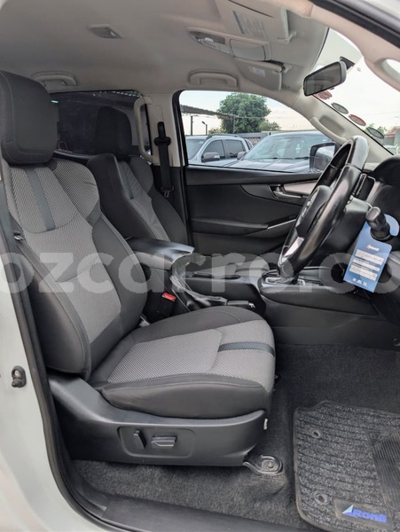 Big with watermark mazda bt 50 maputo maputo 40764