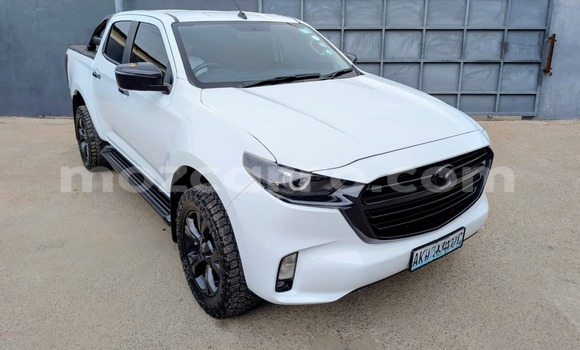 Tenga Tsaru Mazda BT-50 Chena Mota in Maputo in Maputo Tenga Tsaru Mazda BT-50 Chena Mota in Maputo in Maputo