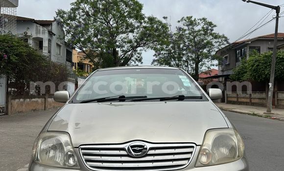 Tenga Tsaru Toyota Corolla Sirivha Mota in Maputo in Maputo Tenga Tsaru Toyota Corolla Sirivha Mota in Maputo in Maputo
