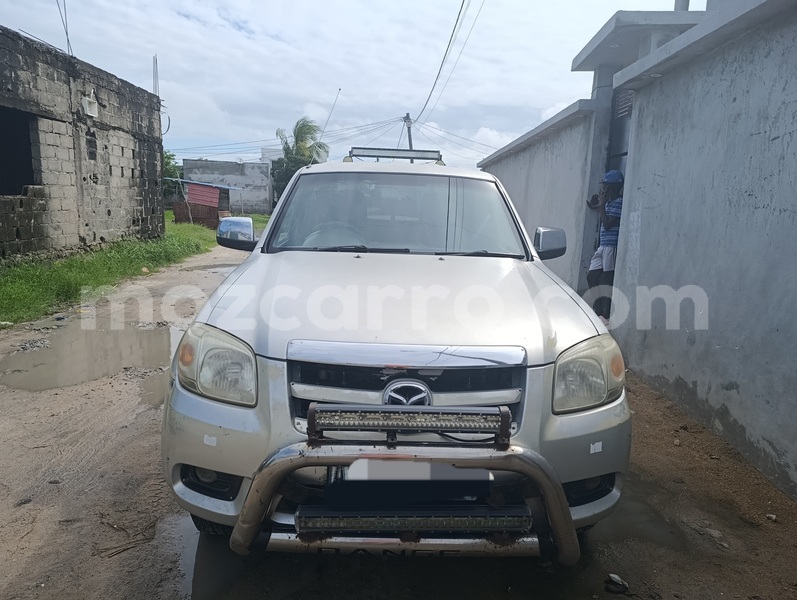 Big with watermark mazda bt 50 sofala beira 40789