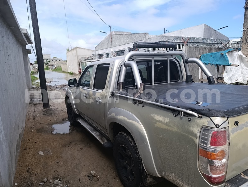 Big with watermark mazda bt 50 sofala beira 40789