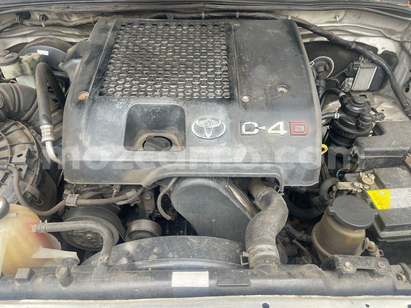 Big with watermark toyota hiluxe vigo maputo maputo 40795