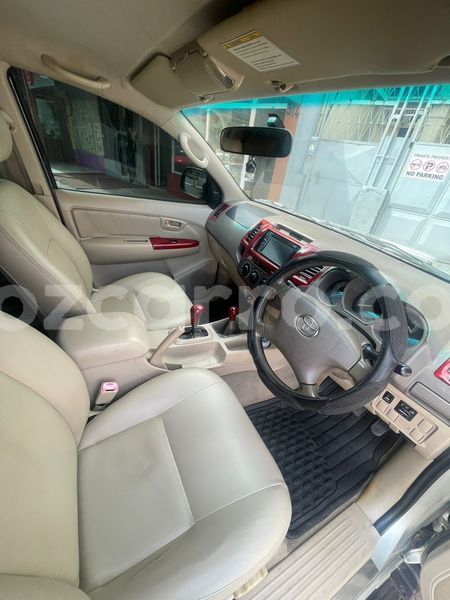 Big with watermark toyota hiluxe vigo maputo maputo 40795