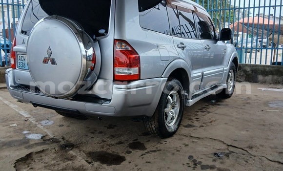 Nunua Ilio tumika Mitsubishi Pajero Fedha Gari ndani ya Maputo nchini Maputo