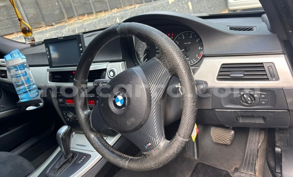 Nunua Ilio tumika BMW 5-Series Nyeusi Gari ndani ya Maputo nchini Maputo Nunua Ilio tumika BMW 5-Series Nyeusi Gari ndani ya Maputo nchini Maputo