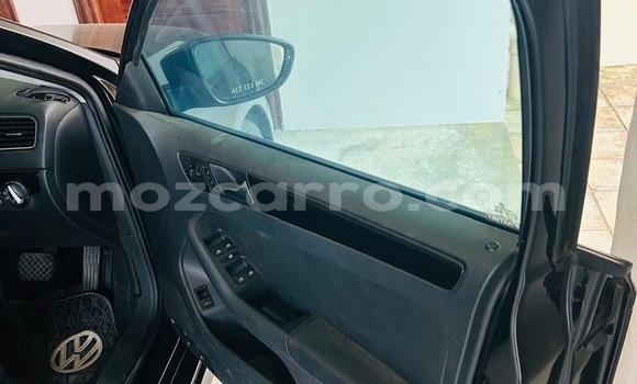 Comprar Usado Volkswagen Jetta Preto Carro em Maputo em Maputo Comprar Usado Volkswagen Jetta Preto Carro em Maputo em Maputo