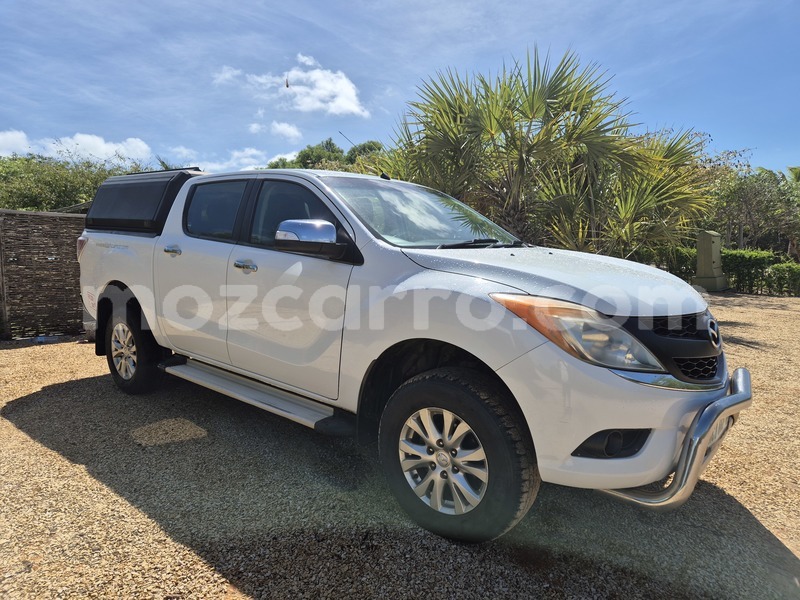 Big with watermark mazda bt 50 inhambane vilankulo 40821