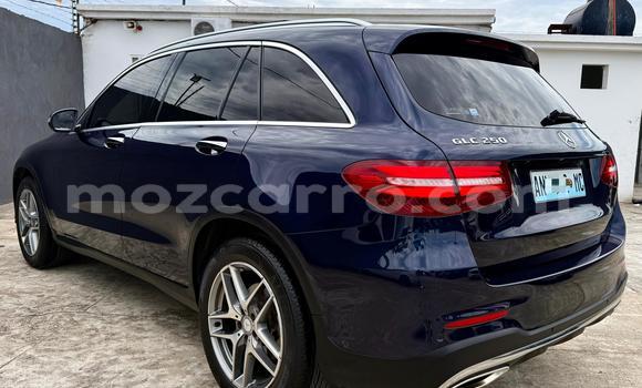 Nunua Ilio tumika Mercedes-Benz CLS250 Bluu Gari ndani ya Maputo nchini Maputo Nunua Ilio tumika Mercedes-Benz CLS250 Bluu Gari ndani ya Maputo nchini Maputo