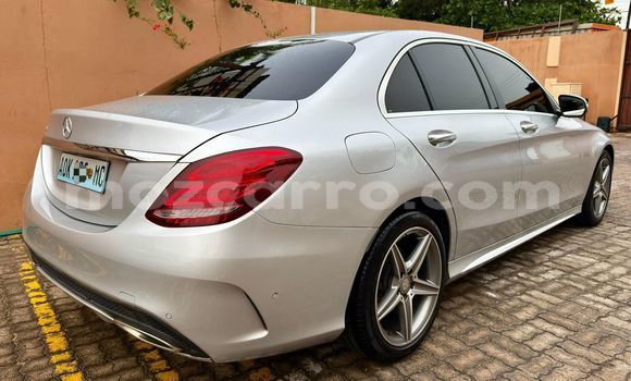 Comprar Usado Mercedes-Benz C-Classe De outros Carro em Maputo em Maputo Comprar Usado Mercedes-Benz C-Classe De outros Carro em Maputo em Maputo