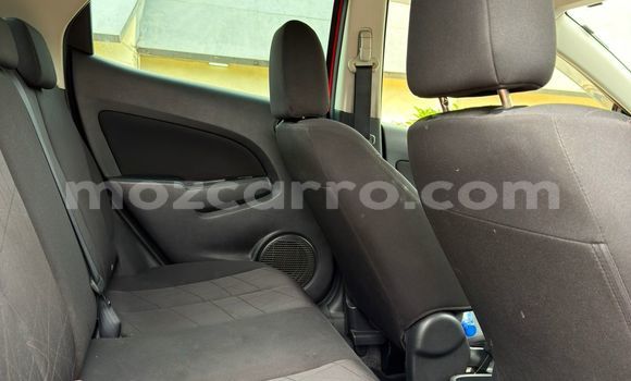 Nunua Ilio tumika Mazda Demio Nyekundu Gari ndani ya Maputo nchini Maputo Nunua Ilio tumika Mazda Demio Nyekundu Gari ndani ya Maputo nchini Maputo