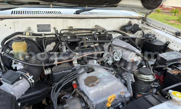 Tenga Tsaru Toyota Land Cruiser Prado Chena Mota in Maputo in Maputo Tenga Tsaru Toyota Land Cruiser Prado Chena Mota in Maputo in Maputo