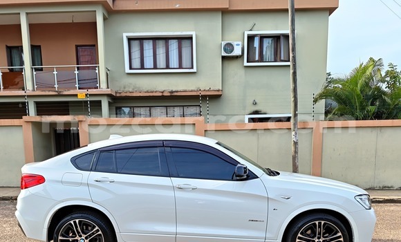 Tenga Tsaru BMW X4 Chena Mota in Maputo in Maputo Tenga Tsaru BMW X4 Chena Mota in Maputo in Maputo