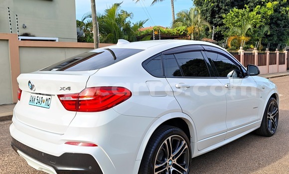 Tenga Tsaru BMW X4 Chena Mota in Maputo in Maputo Tenga Tsaru BMW X4 Chena Mota in Maputo in Maputo