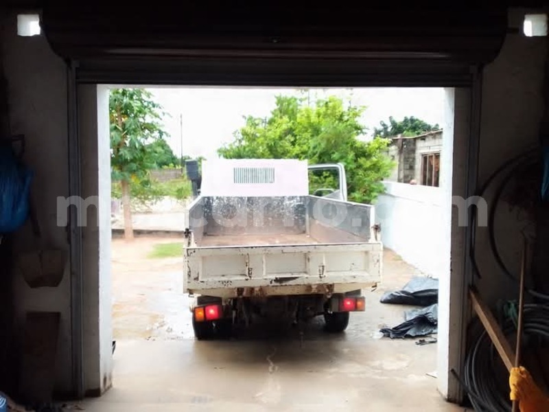 Big with watermark toyota dyna maputo maputo 40850