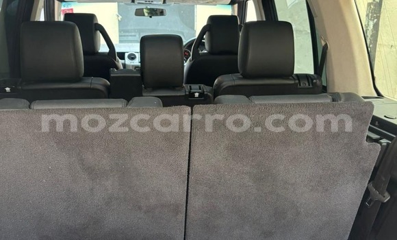 Buy Used Land Rover Discovery Brown Car in Maputo in Maputo Buy Used Land Rover Discovery Brown Car in Maputo in Maputo