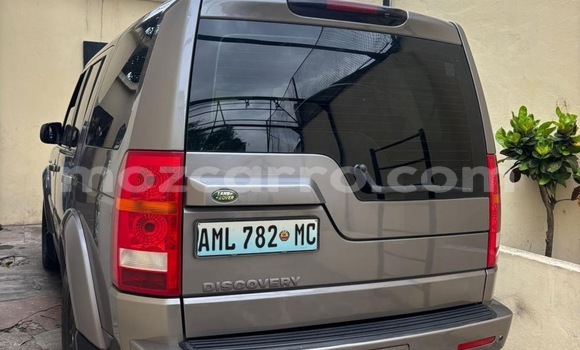 Buy Used Land Rover Discovery Brown Car in Maputo in Maputo Buy Used Land Rover Discovery Brown Car in Maputo in Maputo
