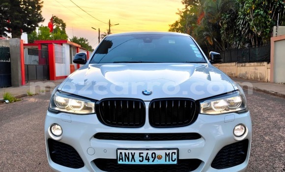 Comprar Usado BMW X4 Branco Carro em Maputo em Maputo Comprar Usado BMW X4 Branco Carro em Maputo em Maputo