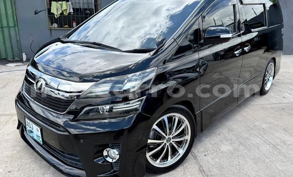 Nunua Ilio tumika Toyota Vellfire Nyeusi Gari ndani ya Maputo nchini Maputo
