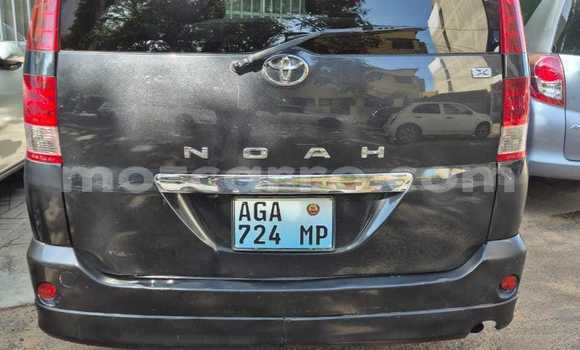 Comprar Usado Toyota Noah Other Carro em Maputo em Maputo Comprar Usado Toyota Noah Other Carro em Maputo em Maputo
