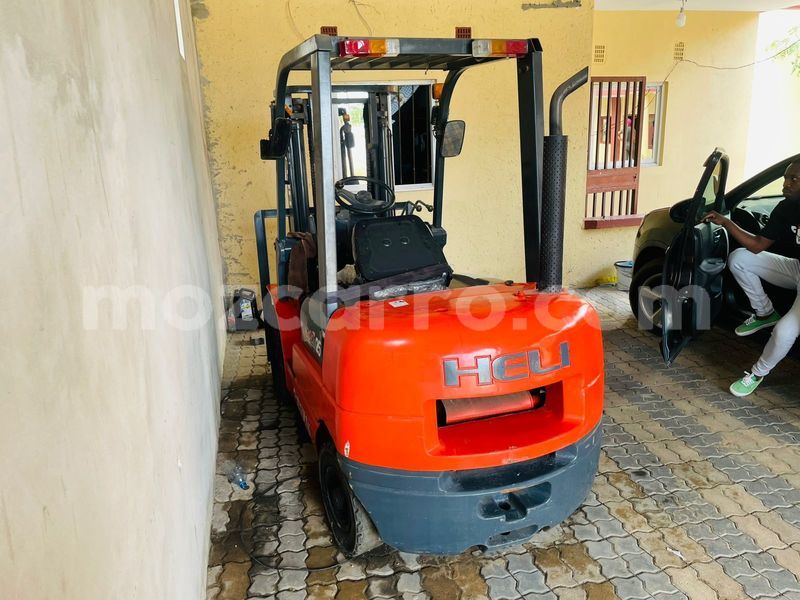 Big with watermark adler mb maputo maputo 40866