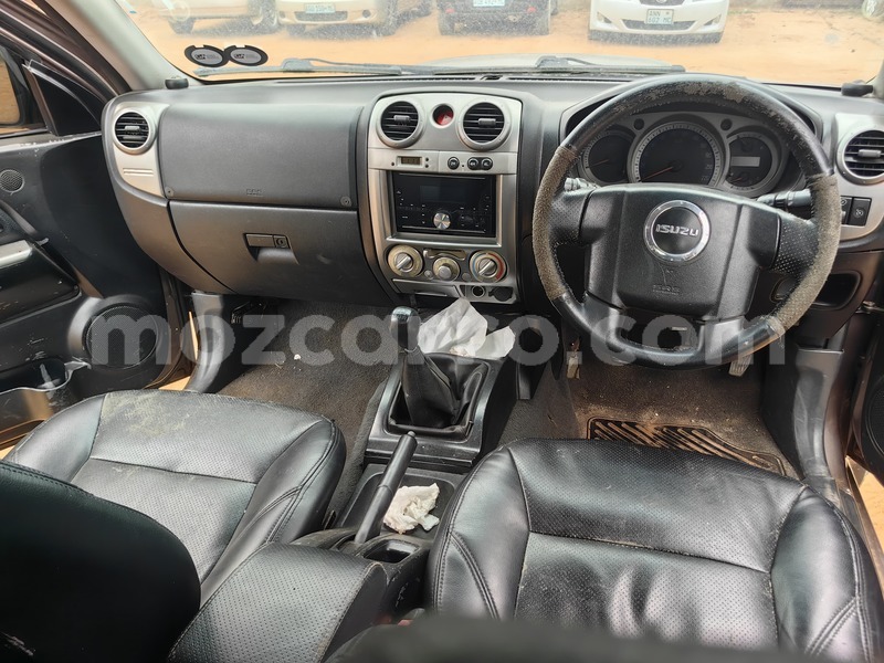 Big with watermark isuzu kb maputo maputo 40870